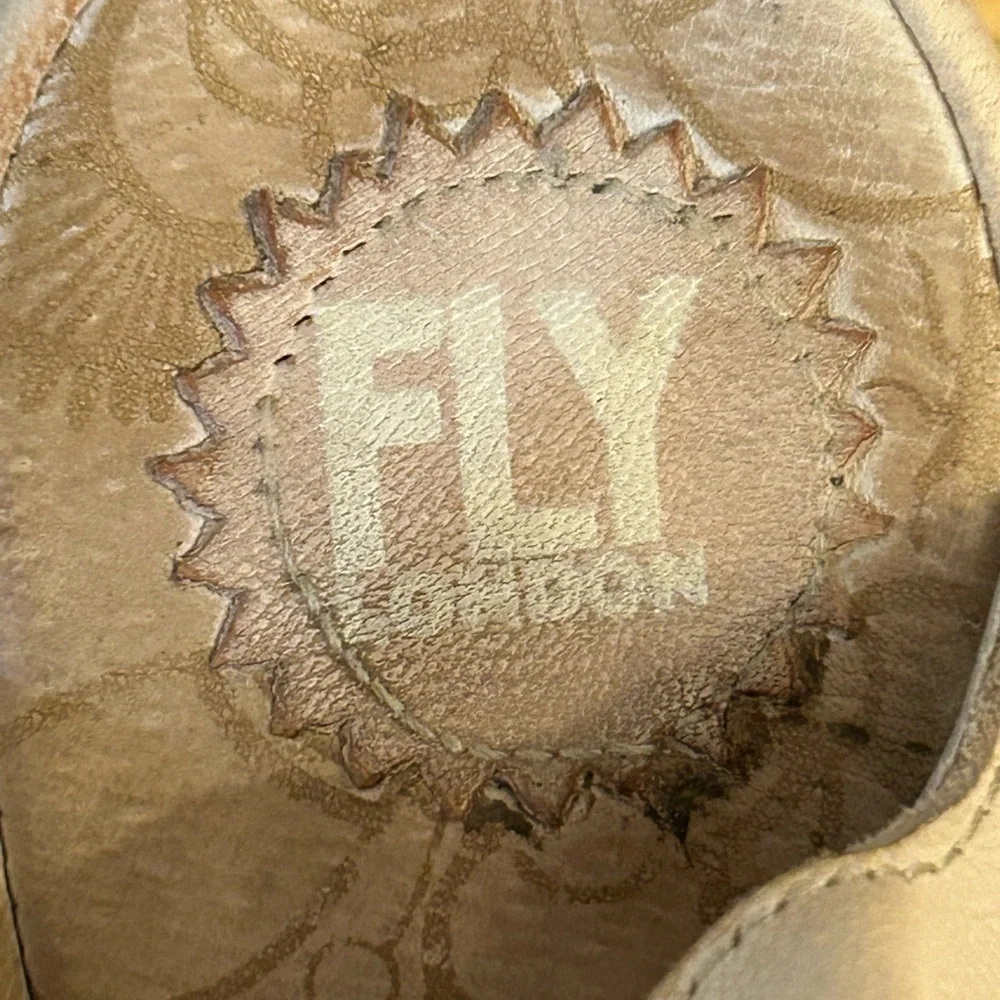 Fly London Womens...